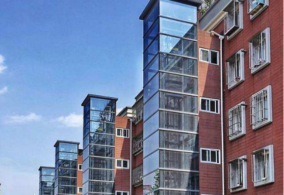 現(xiàn)有的住宅加裝電梯該怎么選呢?