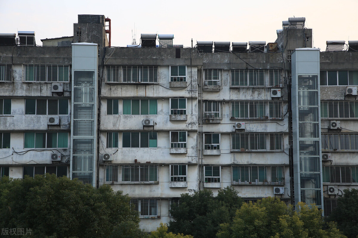 克服疫情影響,抓好民生實事,提升居住品質——舊樓加裝電梯任務超額完成