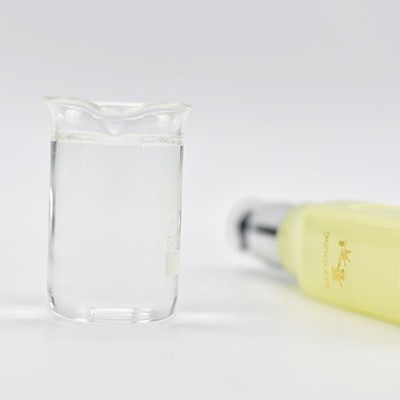 越來(lái)越多消費(fèi)者對(duì)精華油產(chǎn)生了興趣