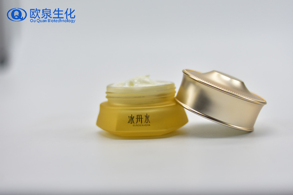 北美金縷梅提取物對(duì)肌膚的功效有哪些？